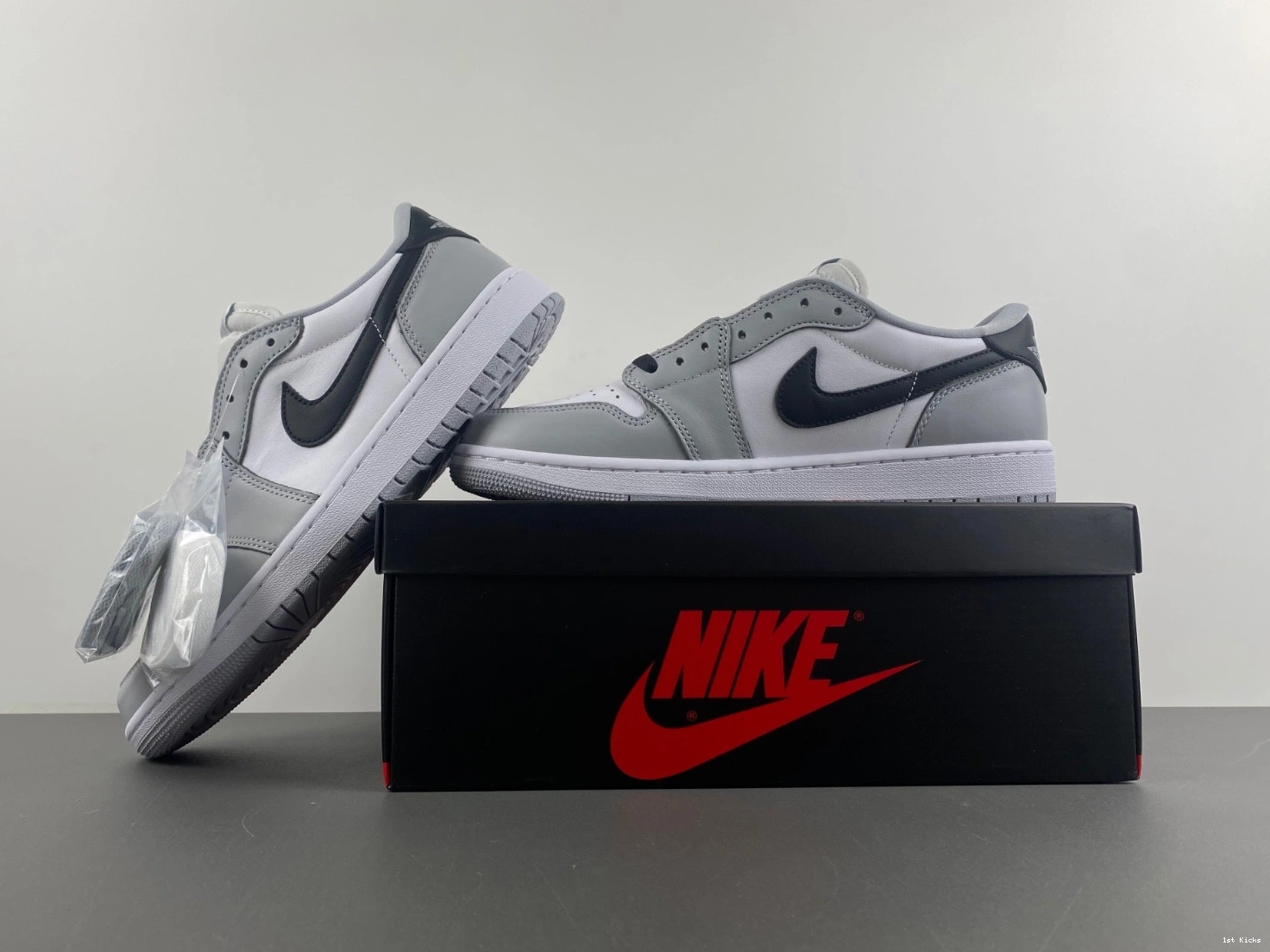 CZ0790-110 1 OG Jordan Air Barons  Low 0218